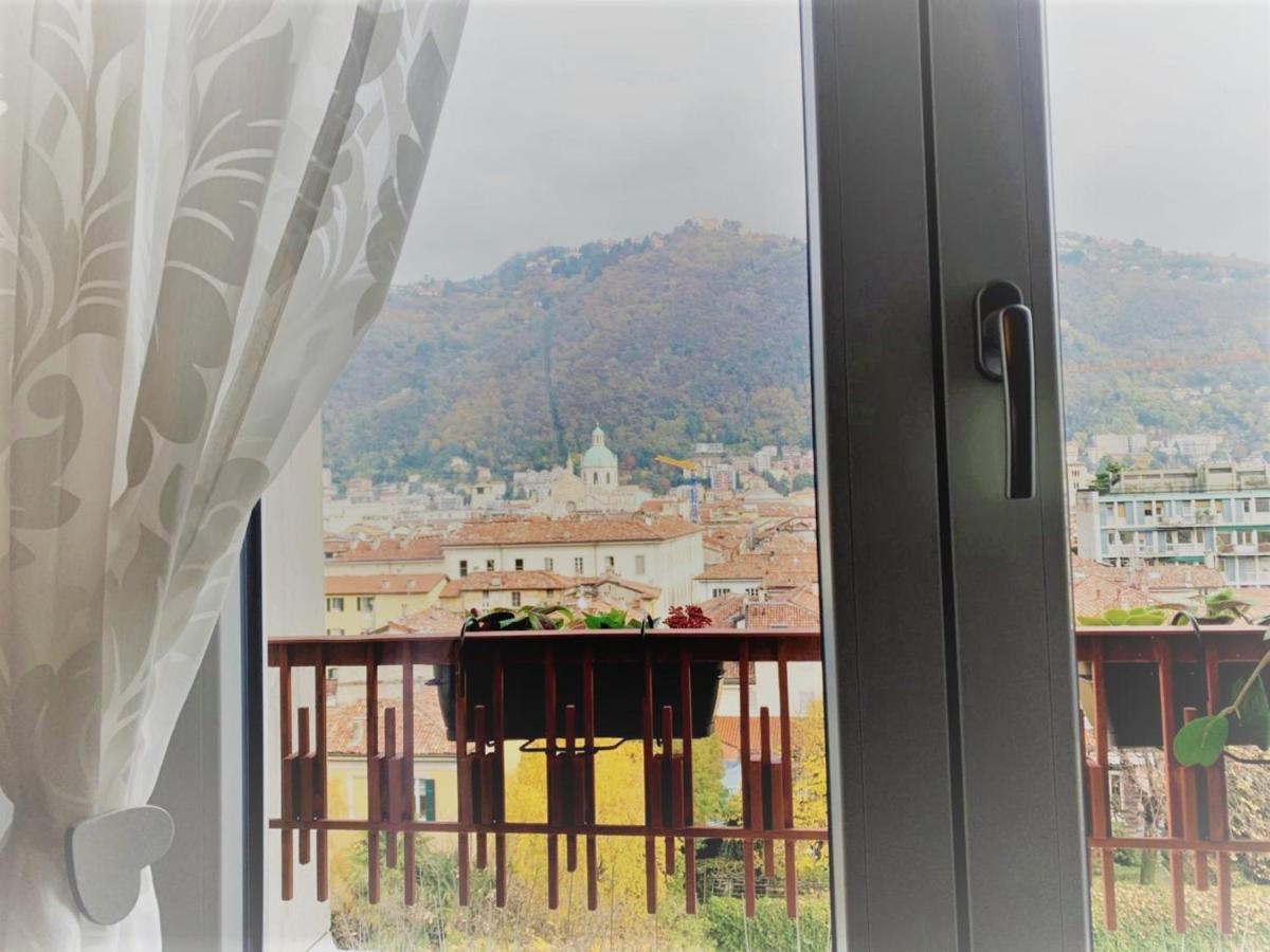 Maison 53 Incantevole Appartamento Vista Cattedrale Di Como Eksteriør bilde